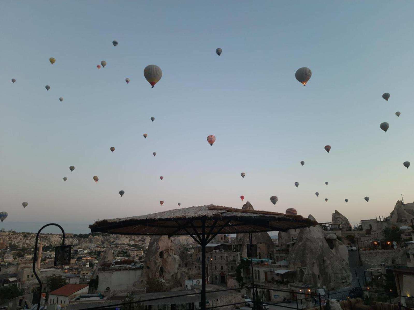Mia Cappadocia Cave Hotel Goreme Exterior photo