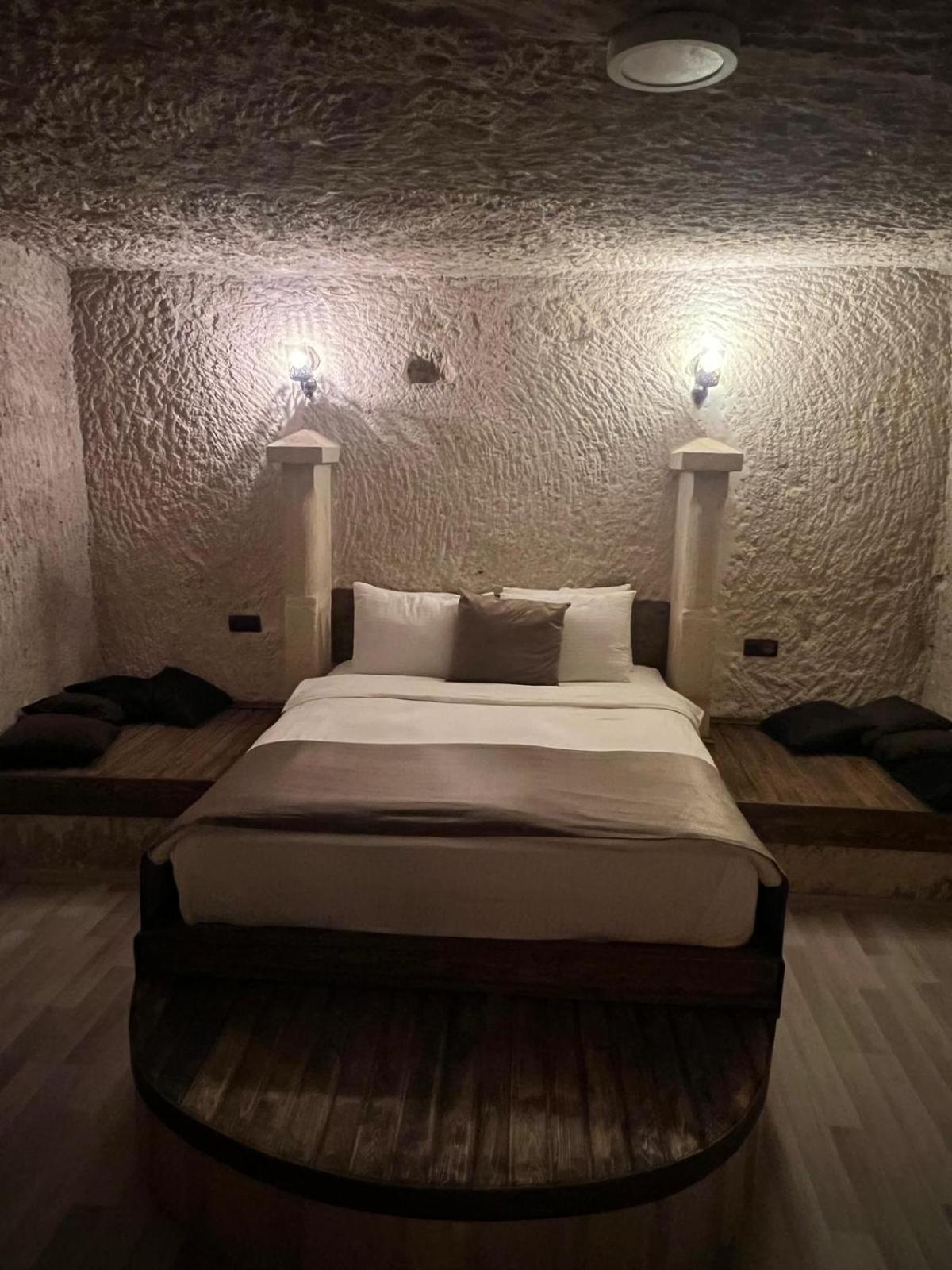 Mia Cappadocia Cave Hotel Goreme Exterior photo